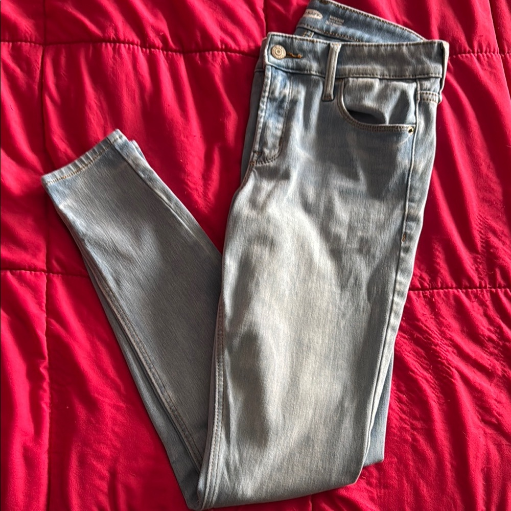 Old Navy Mid Rise Rockstar Super Skinny 24/7 Jeans
